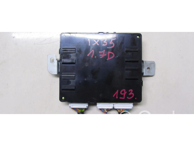 Pojistková skříňka Řídící jednotka BSM 954002Y552 Hyundai ix35 2010