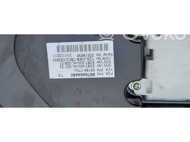 Панель приборов 9674982480   Peugeot 5008       