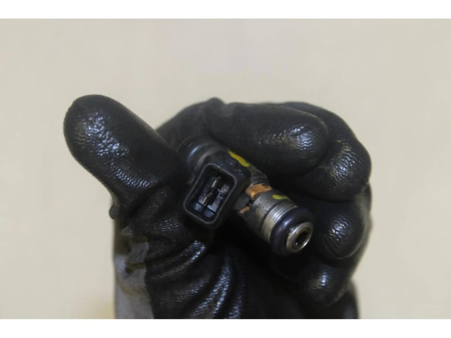 Vstřikovač Fiat Qubo pro benzínový motor 1.4 350A1000