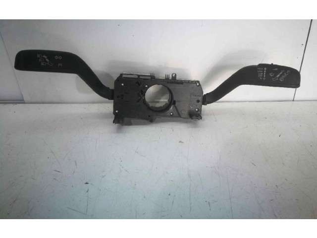 Ручка стеклоочистителей 7H0953503GF   Seat Ibiza IV (6J,6P)