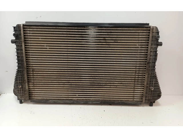 Интеркулер  1K0145803   Skoda Octavia Mk2 (1Z) 