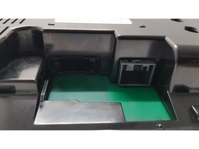 Přístrojová deska BMW 2 F46 2021 62105A24596, 14369510