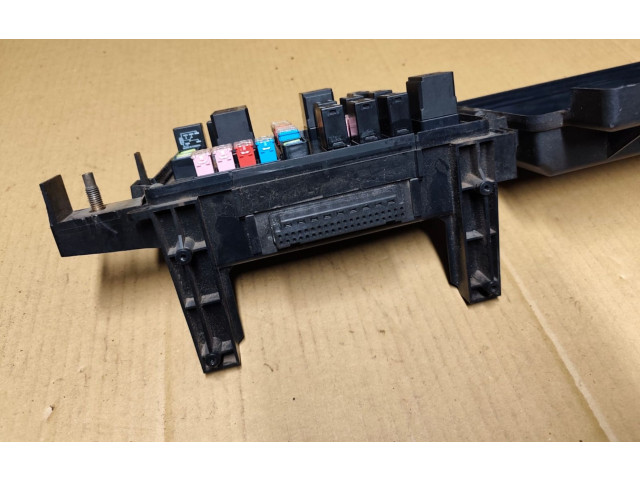 Блок предохранителей P05087166AI   Chrysler 300 - 300C    