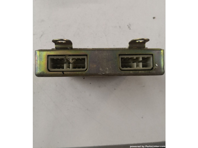 Řídící jednotka K8t78881 Mitsubishi Pajero 2001