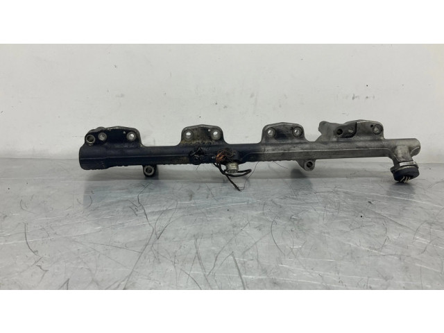 Vstřikovací lišta 14018560, 8694198 BMW 5 G30 G31 pro benzínový motor 2.0