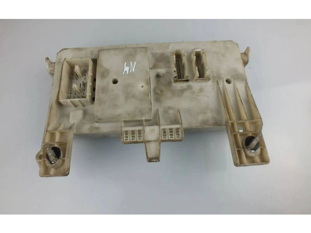 Блок предохранителей BP4K66730B Mazda 3 I