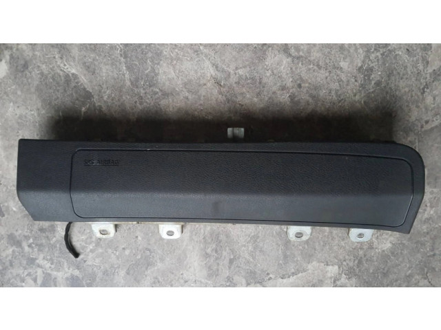 Подушка безопасности обложка