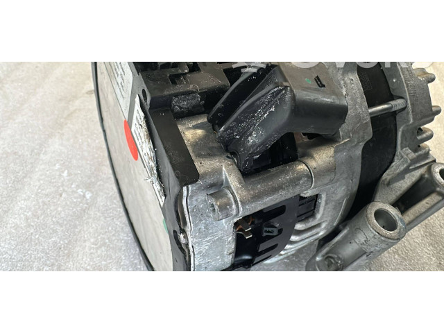 Генератор 06L903030A Volkswagen Golf VIII