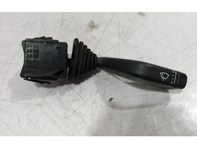 Ручка стеклоочистителей 09185417 Opel Combo C