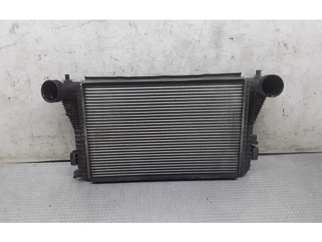 Интеркулер 1K0145803 Volkswagen Touran I