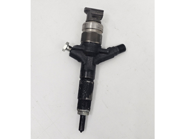 Форсунка 16613AA030    Subaru Outback  EE20Z 