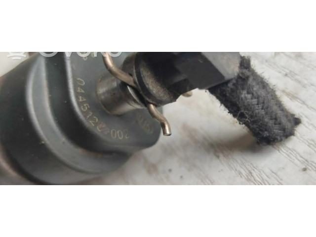 Vstřikovač 500313105, 0445120002 Iveco Daily 3rd gen pro naftový motor 2.8 8140.43B; 8140.43C