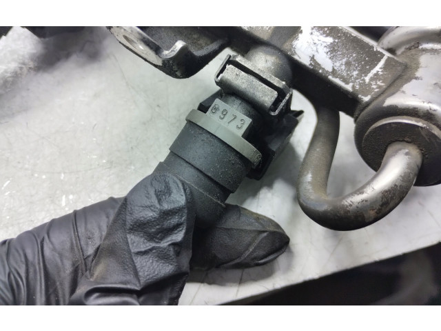 Топливная рампа 06A133317B, 06A133317B   Audi A3 S3 8L  