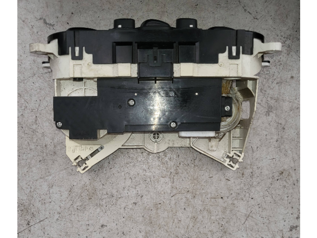 Блок управления коробкой передач Mitsubishi L200