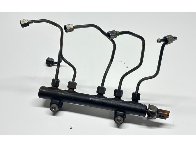 Vstřikovací lišta 9804776780, 151196103   Citroen Berlingo     