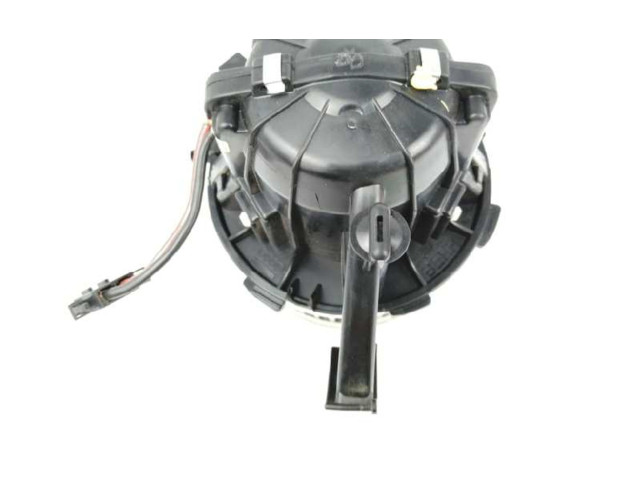 Вентилятор печки Audi A4 Allroad