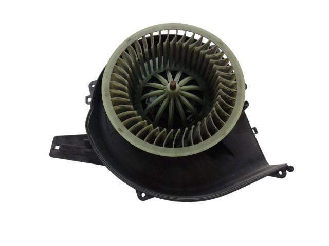 Вентилятор печки       Skoda Fabia Mk1 (6Y)