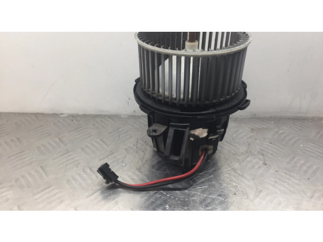 Вентилятор печки X6813, X6813005 Audi Q5 SQ5