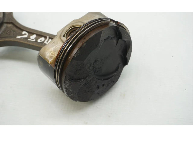 Поршень с шатуном 1UR-FSE Lexus LS 460 - 600H