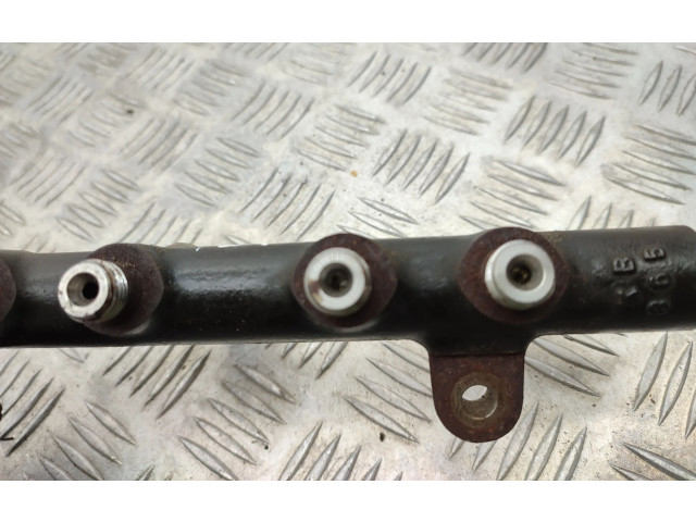 Топливная рампа 9674300080   Peugeot 2008 II  