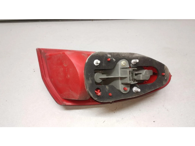 Задний фонарь правый 46556347 Alfa Romeo 147