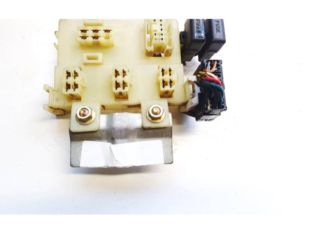 Блок предохранителей  ya16890, YA16890   Mitsubishi Pajero Sport I    