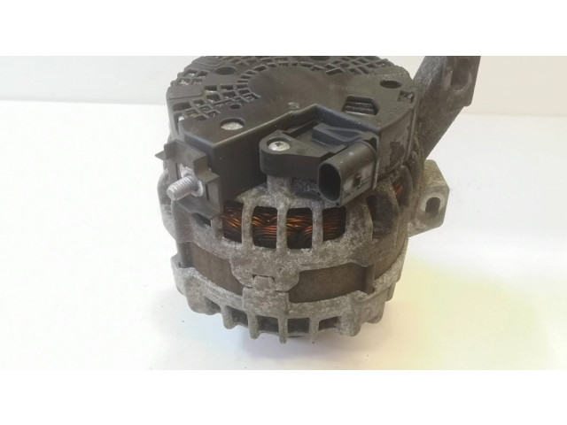 Генератор 30659131, 0125811005   Volvo XC70      