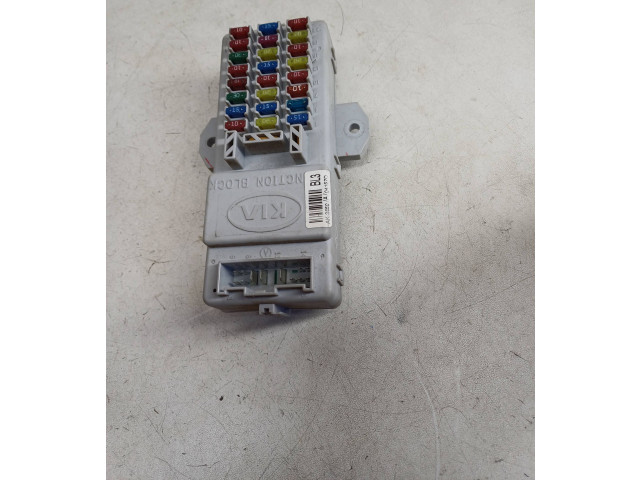 Блок предохранителей 911703E920 KIA Sorento