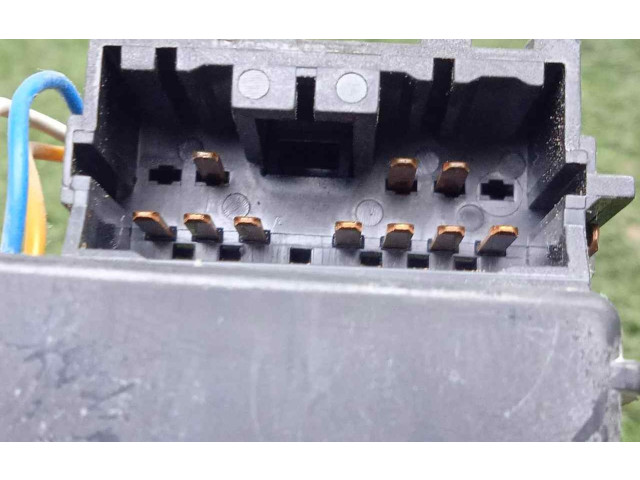 Ручка стеклоочистителей SINREFERENCIA Mitsubishi Carisma