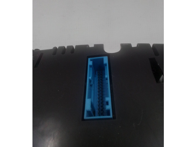 Přístrojová deska Volkswagen Tiguan 2010 5N0920872A, A2C53293358