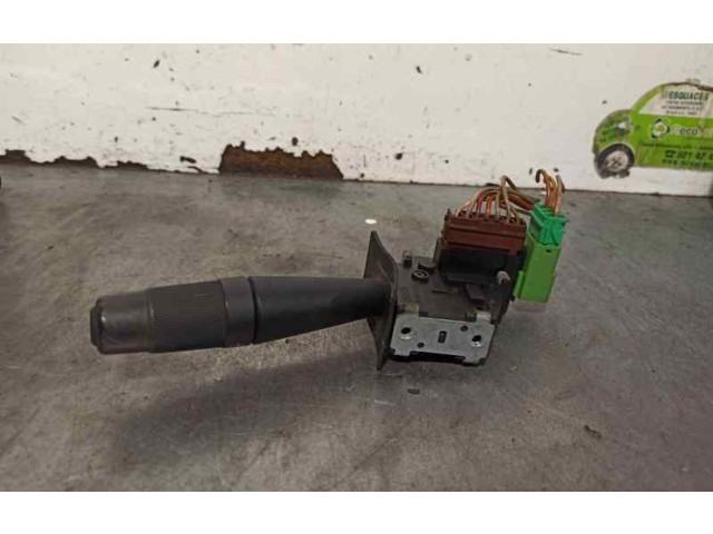 Ручка стеклоочистителей 9753275380, 33570001 Mazda 3 I