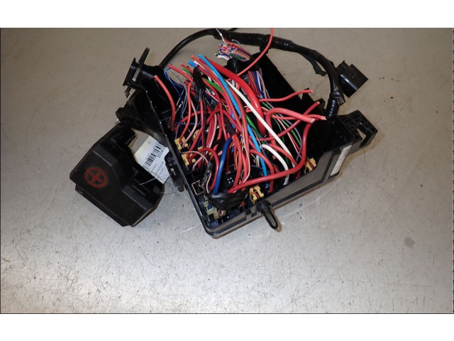 Блок предохранителей    KIA Sportage    