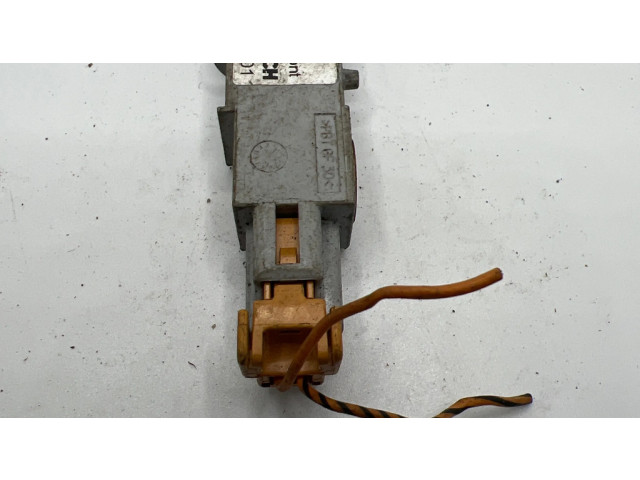 Датчик удара надувных подушек