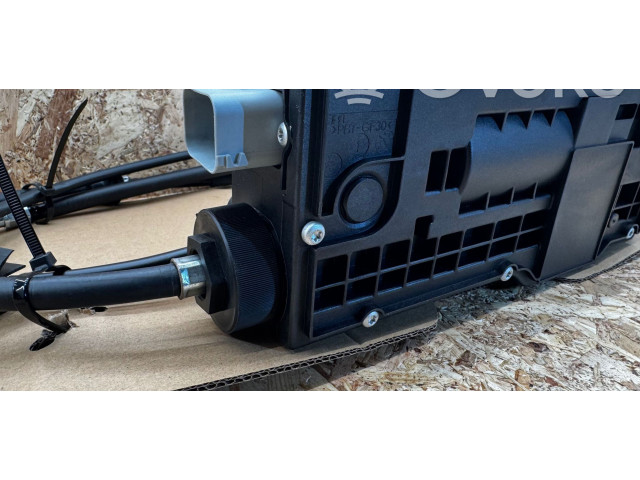 Vstřikovací lišta 6796072, 6779451   BMW X6 E71    N57 D30 A 