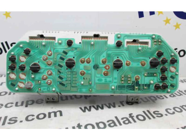 Přístrojová deska KIA Rio 20040824