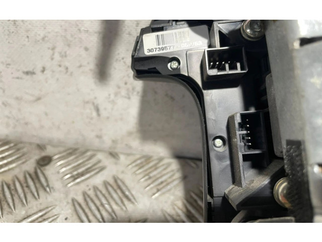 Подушка безопасности двери 30658933   Volvo V70