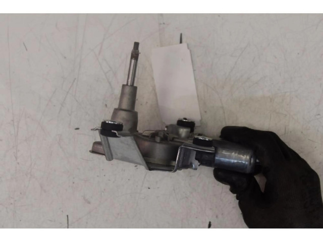 Моторчик заднего дворника     Jeep Renegade