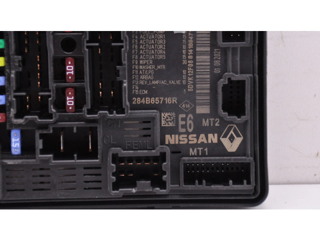 Блок предохранителей 284B65716R Dacia Sandero III