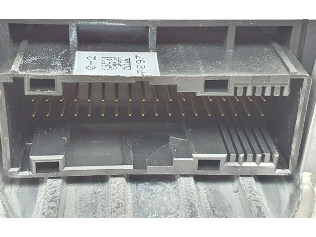 Блок подушек безопасности 65779461915, 34526858547   BMW X3 G01