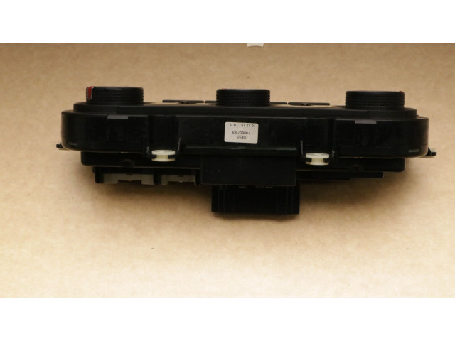Блок управления климат-контролем 1K8907426AE, 1K8907426AE Volkswagen Caddy