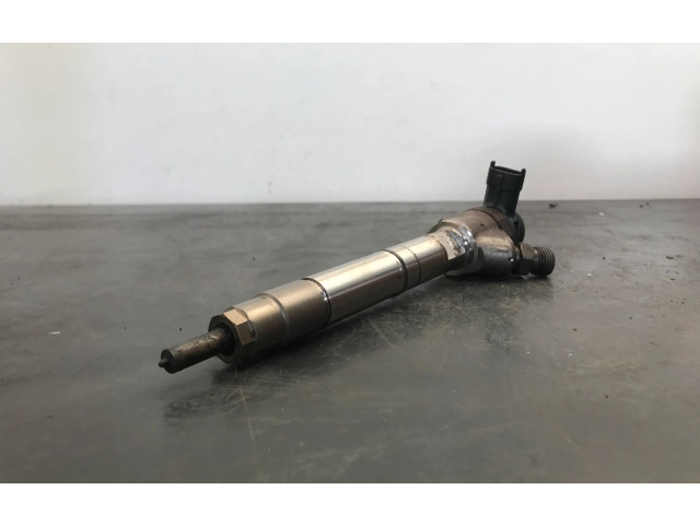 Vstřikovač 338002F610   KIA Sorento    D4HB 