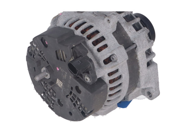 Генератор A0009061903   Mercedes-Benz GLA W156      