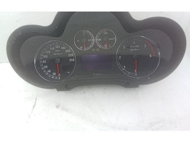 Панель приборов 156071227, 156071227   Alfa Romeo 147       