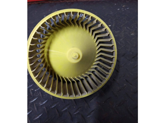 Вентилятор печки 52431584, 52431524    Chevrolet Suburban