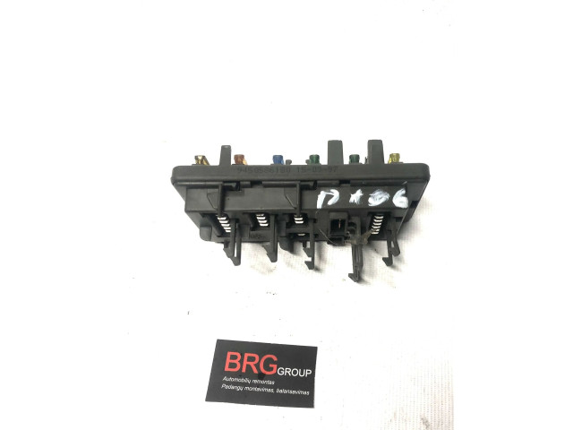 Pojistková skříňka Řídící jednotka BSM 9450586180   Peugeot 106 1997