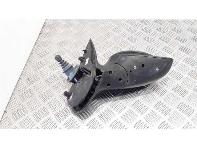 Zpětné zrcátko pravé Peugeot 206 2001 6475000