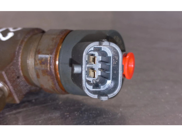 Vstřikovač 0445110165 Opel Zafira B