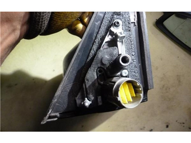 Pojistková skříňka Зеркало (управляемое электричеством) Renault Espace IV 2007