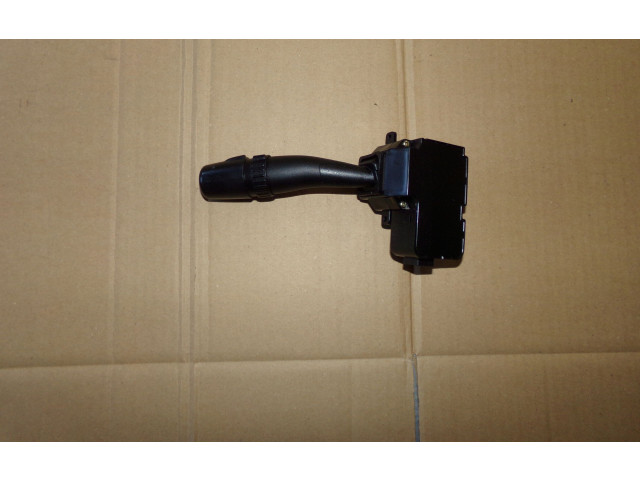 Ручка стеклоочистителей    KIA Opirus