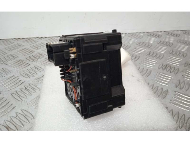 Ручка стеклоочистителей 681726046R Dacia Lodgy